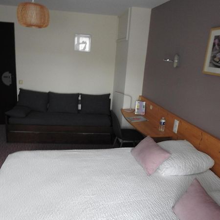 Le Barriol Hotel Saint-Julien-Chapteuil Luaran gambar