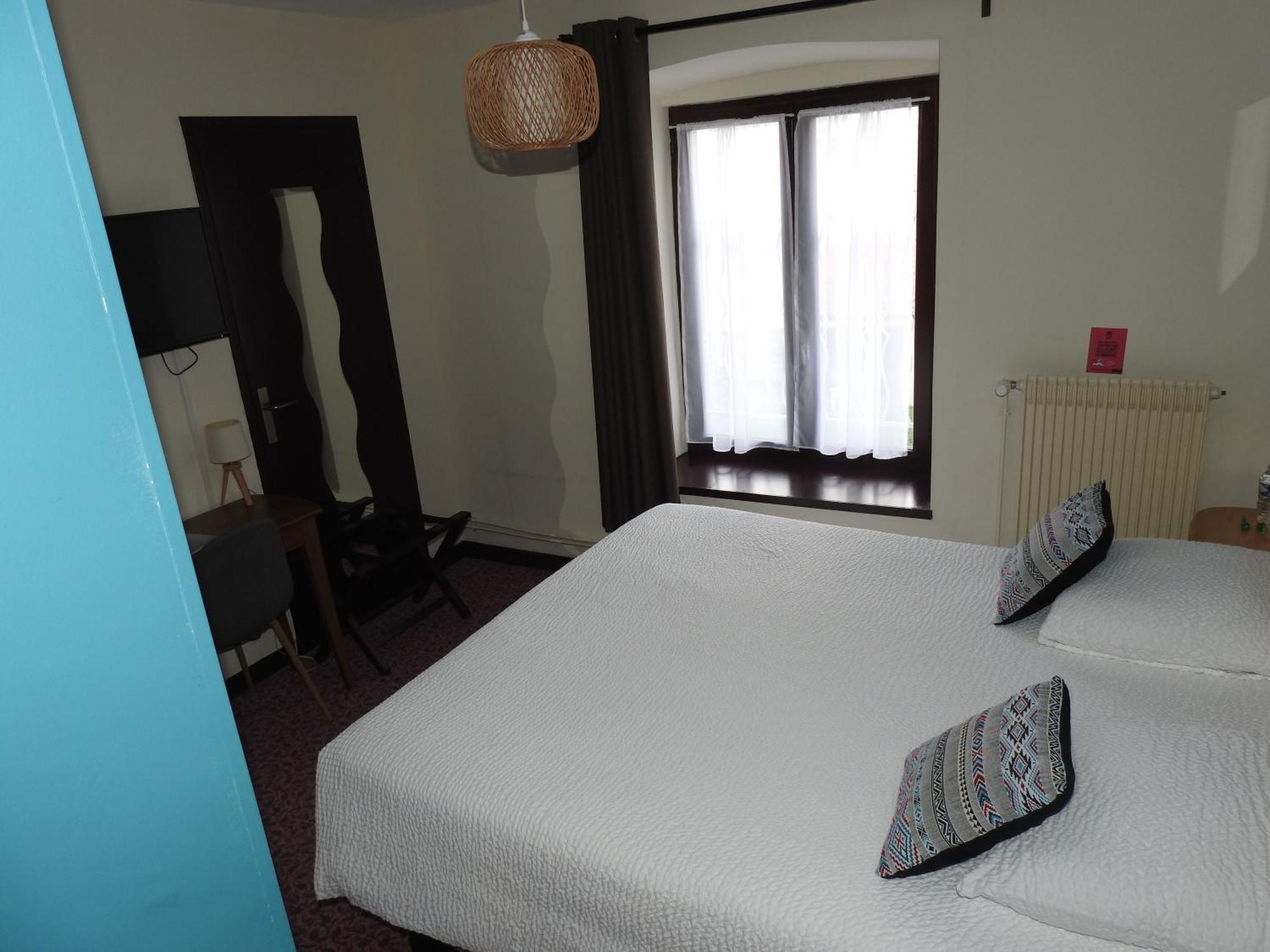 Le Barriol Hotel Saint-Julien-Chapteuil Luaran gambar