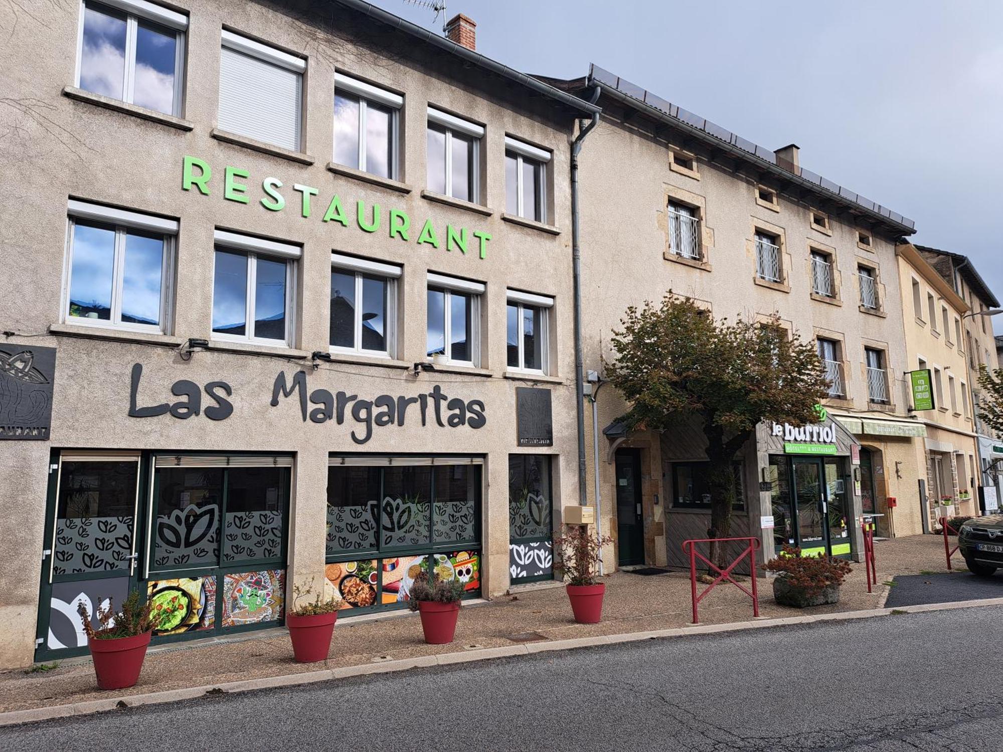 Le Barriol Hotel Saint-Julien-Chapteuil Luaran gambar