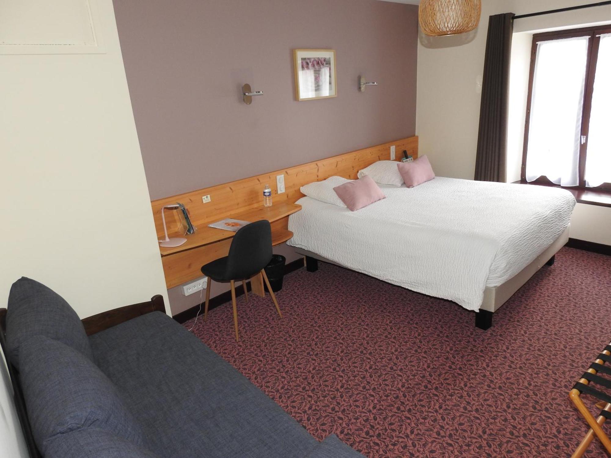 Le Barriol Hotel Saint-Julien-Chapteuil Luaran gambar